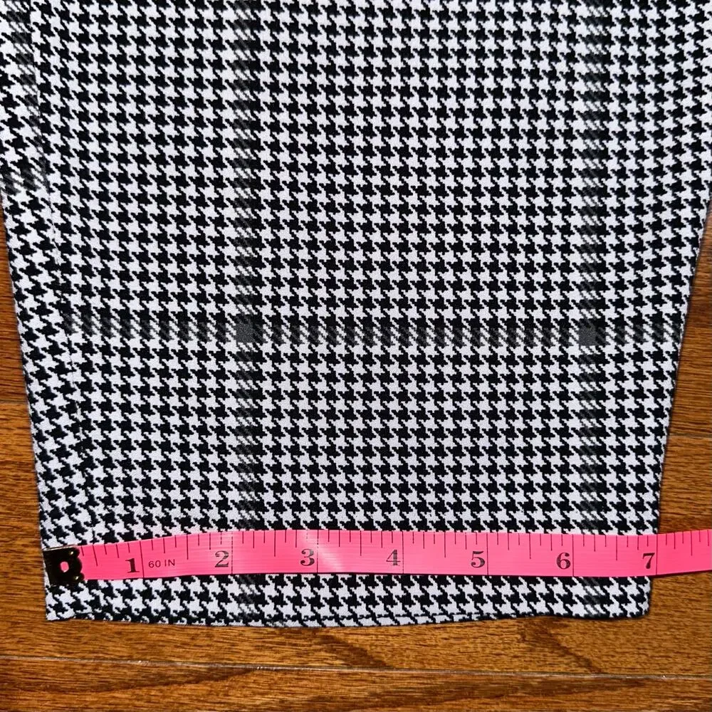 Torrid Black White Plaid Crepe Pull On Tapered Ankle Pant Size 2XL - Picture 16 of 16
